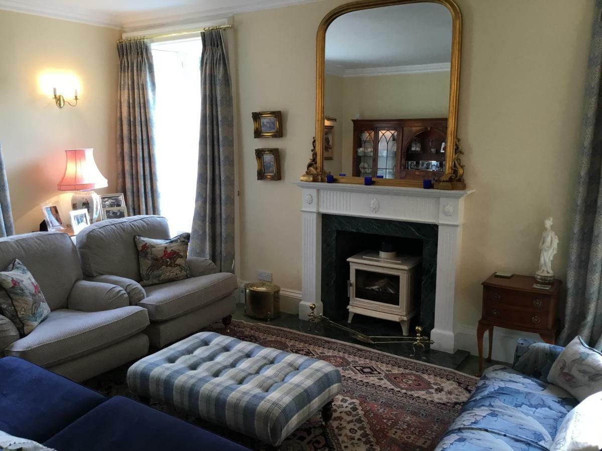 האוויק Bedrule Old Manse B&B מראה חיצוני תמונה