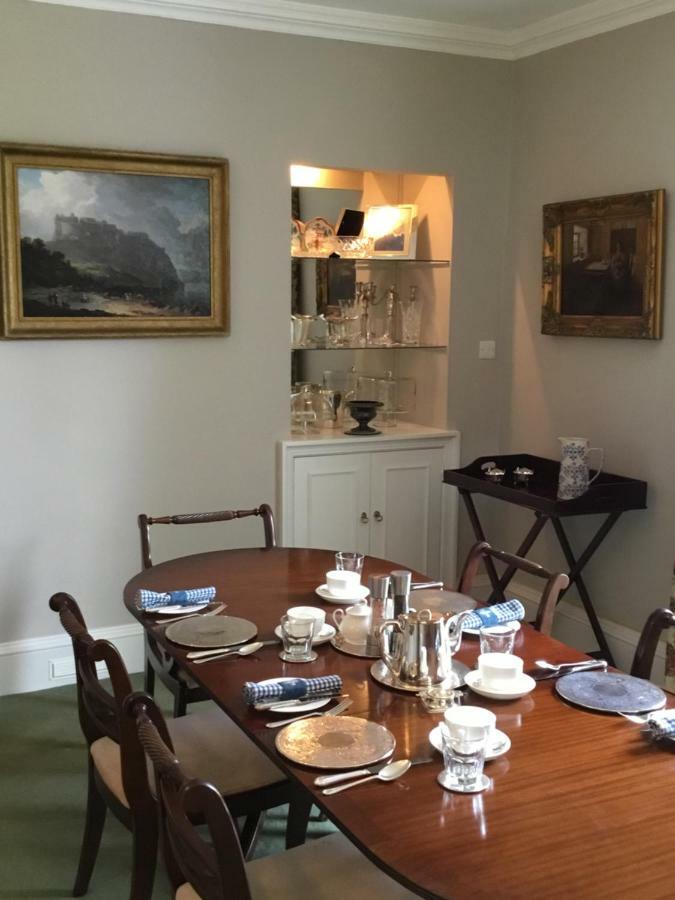 האוויק Bedrule Old Manse B&B מראה חיצוני תמונה